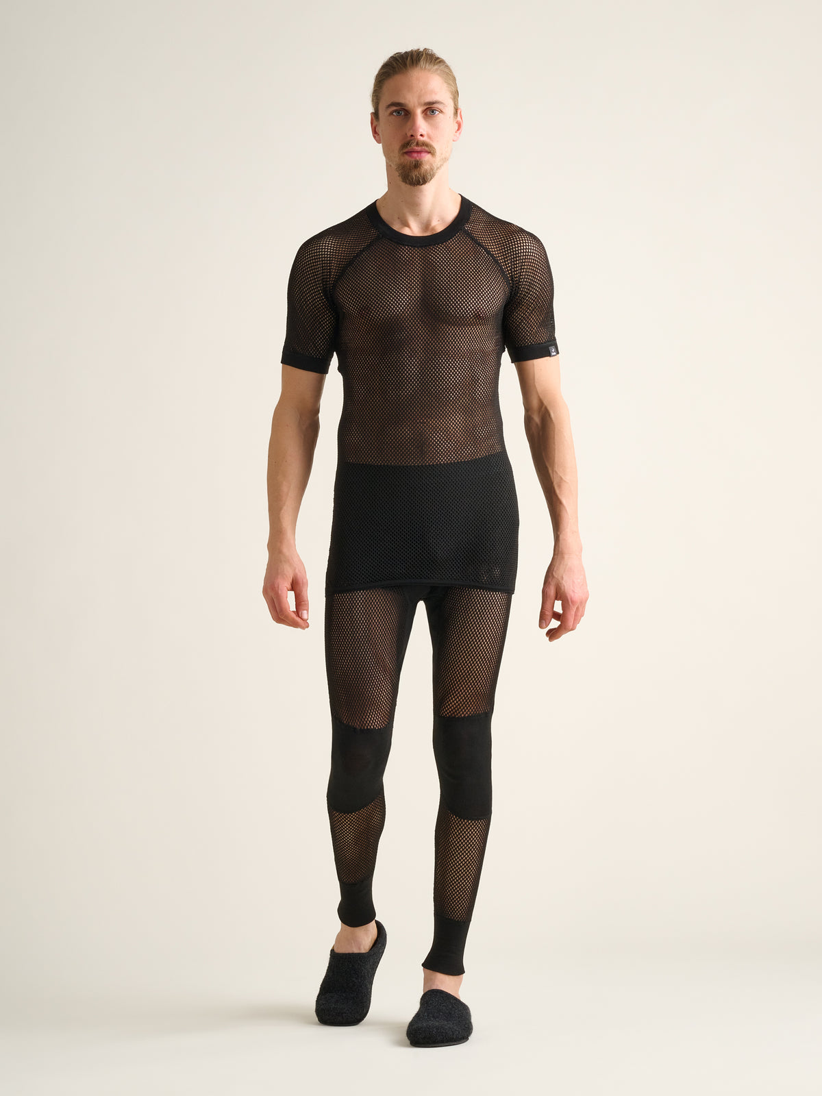 Men's Original Airbase 120 mesh T-shirt and Men's Original Airbase Pro 120 mesh bottoms, black, front view